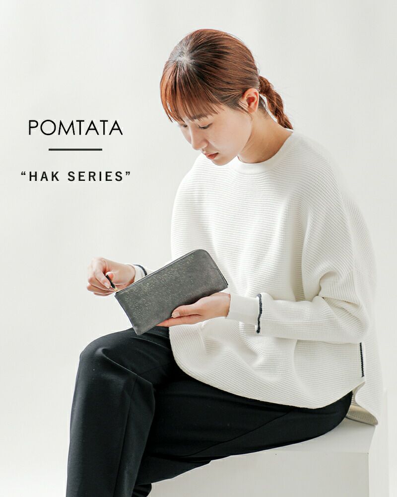 POMTATA ポンタタ エンボス箔レザーLジップロングウォレット“HAK ...