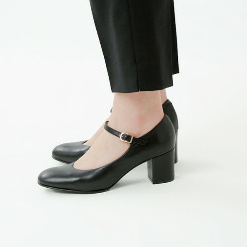 Kmb ケーエムビー Aranciato別注 レザーストラップパンプス Z568 Rf サイズ交換初回無料 Piu Di Aranciato Kmb ケーエムビー Aranciato別注 レザーストラップパンプス Z568 Rf サイズ交換初回無料 Piu Di Aranciato