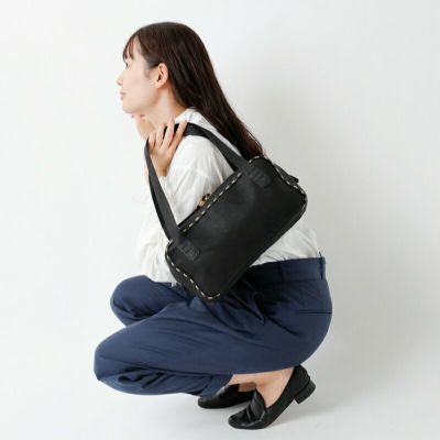 StitchandSew(スティッチアンドソー)ハンドステッチレザーフラップ