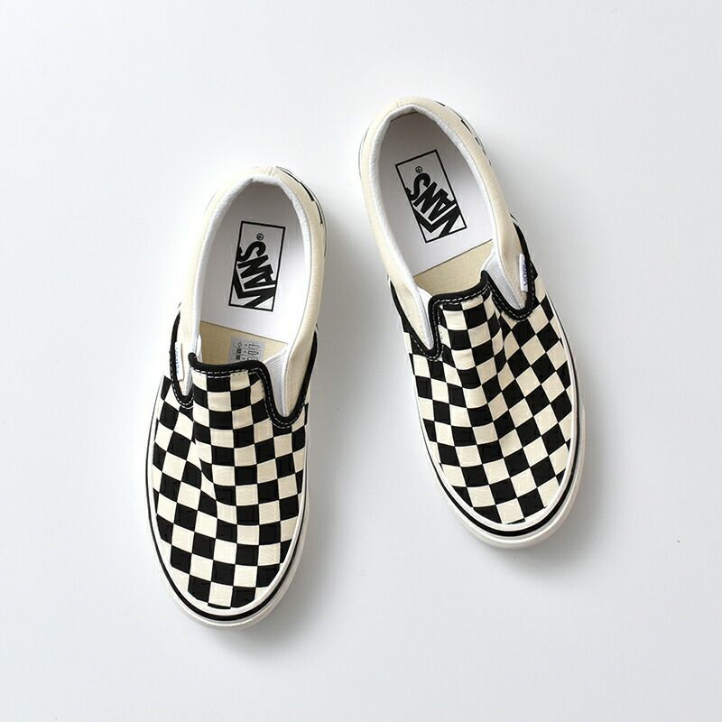 Vans ヴァンズ クラシックスリッポンスニーカー“CLASSIC SLIP-ON 98 DX