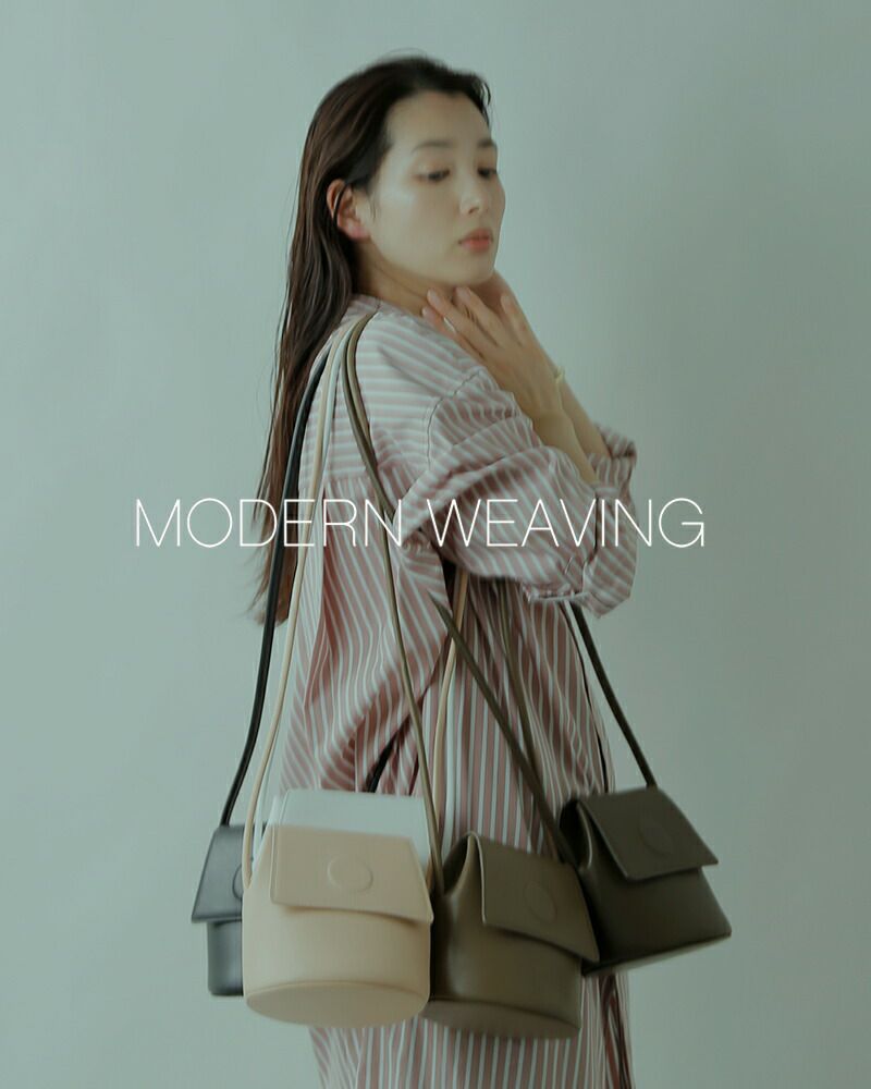 MODERN WEAVING(モダンウィービング)カウレザープチトラピーズ