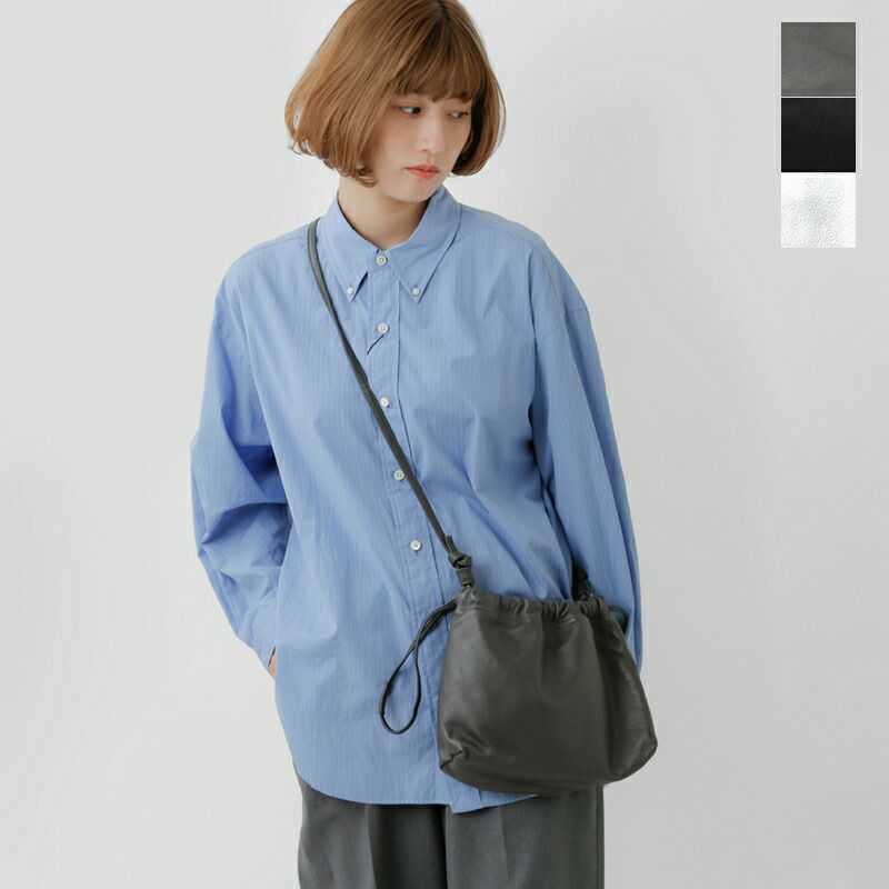 Ampersand アンパサンド　肩から掛けれるがま口バック　¥30800 Ampersand アンパサンド 肩から掛けれるがま口バック ¥30800