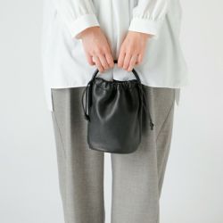 Aeta アエタ ディアレザー ハンドル ポーチ Sサイズ “DEER