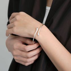 郵送買取 新品5台以上送料無料キャンペーン中！！  JAMIRAY ジャミレイ “WINDING バングル シルバー ワインディング アクセサリー