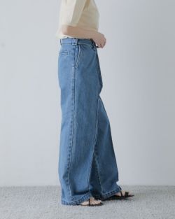 KURO | BIG TUCK DENIM TROUSER – H+HELIOTROPE
