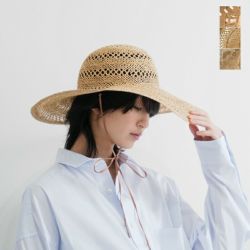 貝殻のリボン付きでバカンスで被りたい\tHermes\tIzia貝殻ハット 貝殻のリボン付きでバカンスで被りたいHermesIzia貝殻ハット