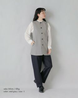 てる！LOEFF ロエフ　TW キャバリー ベスト ブラック LOEFF ロエフ ウール ギャバ クルーネック ベスト 8825-209-0133