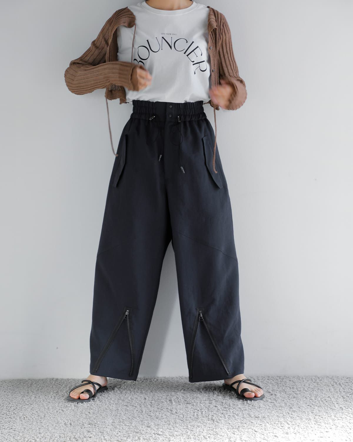 AKANE UTSUNOMIYA アカネウツノミヤ 撥水 イージー ミリタリー パンツ