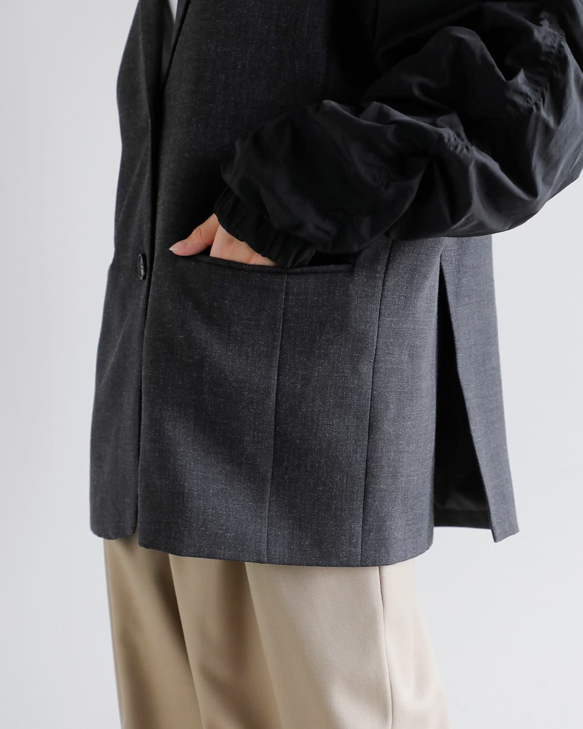 30%OFF】CHIGNON シニヨン 袖 MA-1 ドッキング ジャケット 4554-039mk