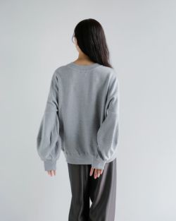 MANOF マノフ ボリューム スリーブ ロゴ スウェットシャツ 89105-1072