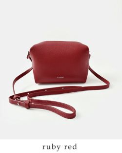 20%OFF】YAHKI ヤーキ シュリンクソフト Wフェイスレザー スクエア