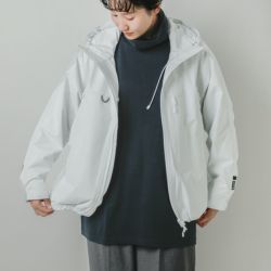   ホワイトジャケット M新 品未使用 DAIWA PIER39】※限定店舗展開※袖のゴアテックスマークが特徴的なシェル