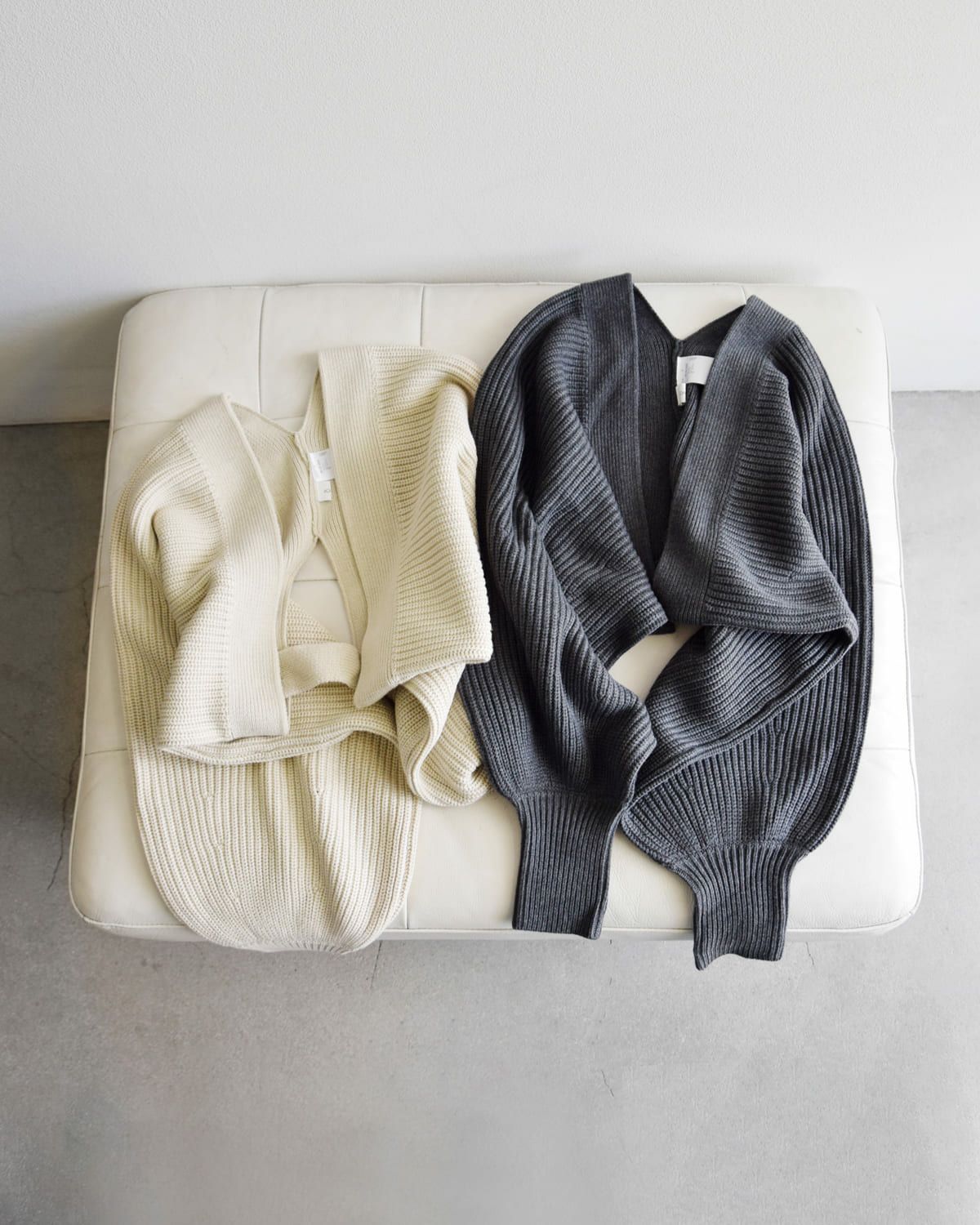 40%OFF】MANOF マノフ ボリューム スリーブ ニット ボレロ 89106-2022