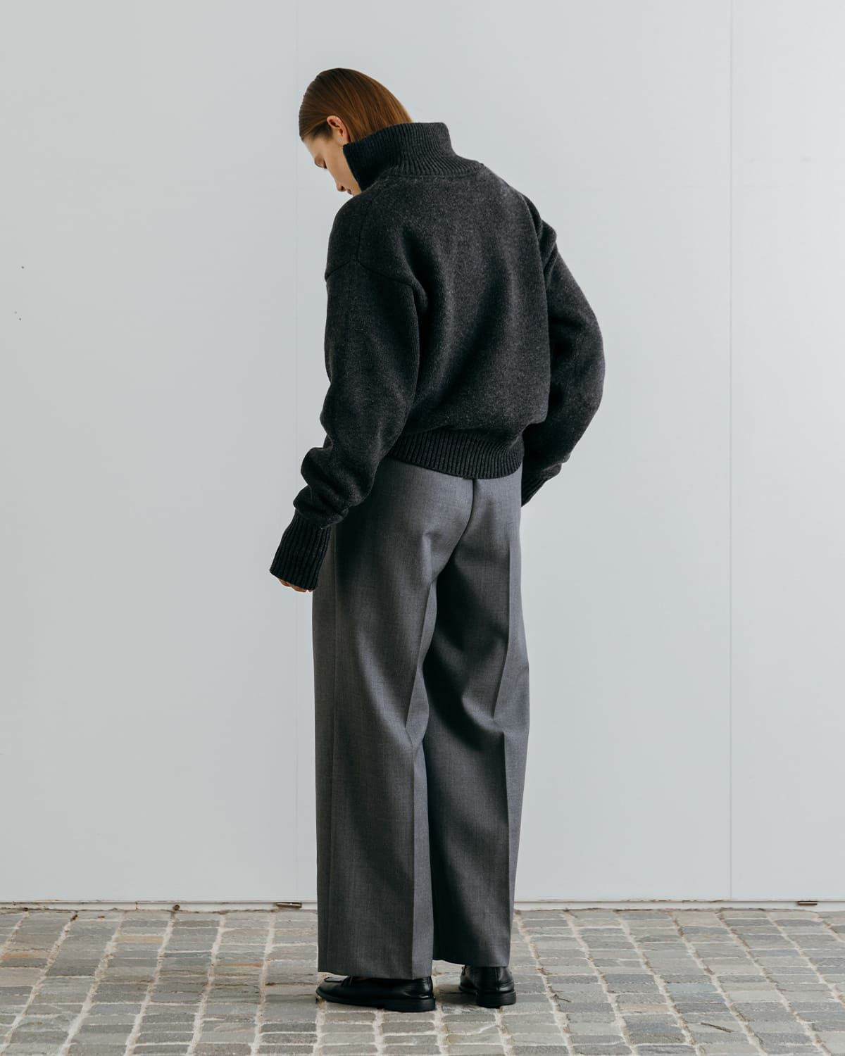 CREDONA クレドナ 高密度 ウール ギャバジン ツータック スラックス