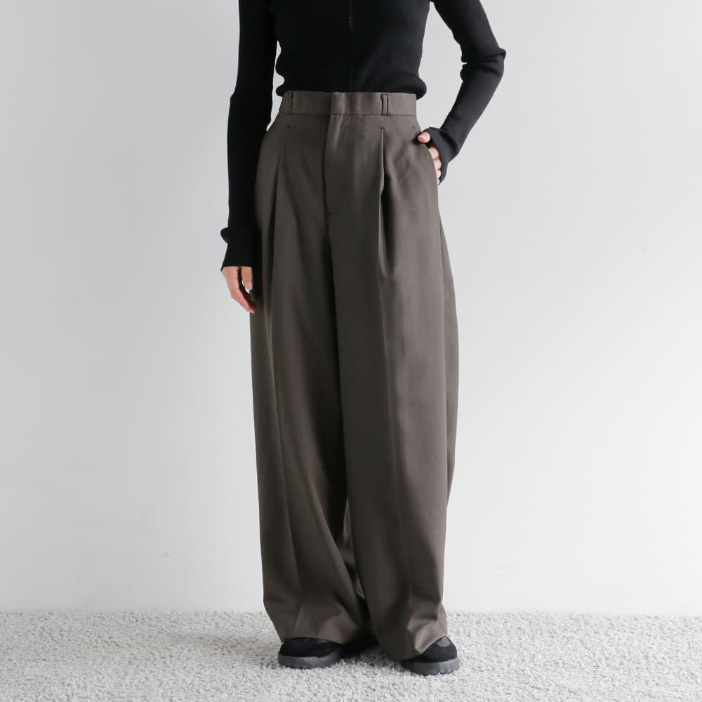 50%OFF】CREDONA クレドナ サビル ウール タック スラックス パンツ