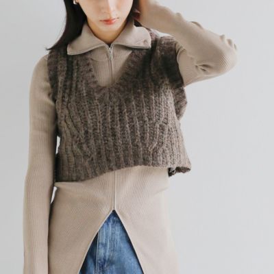 30%OFF】【÷÷】Hella ヘラ ローゲージ編み ショート ベスト “LOW GAUGE