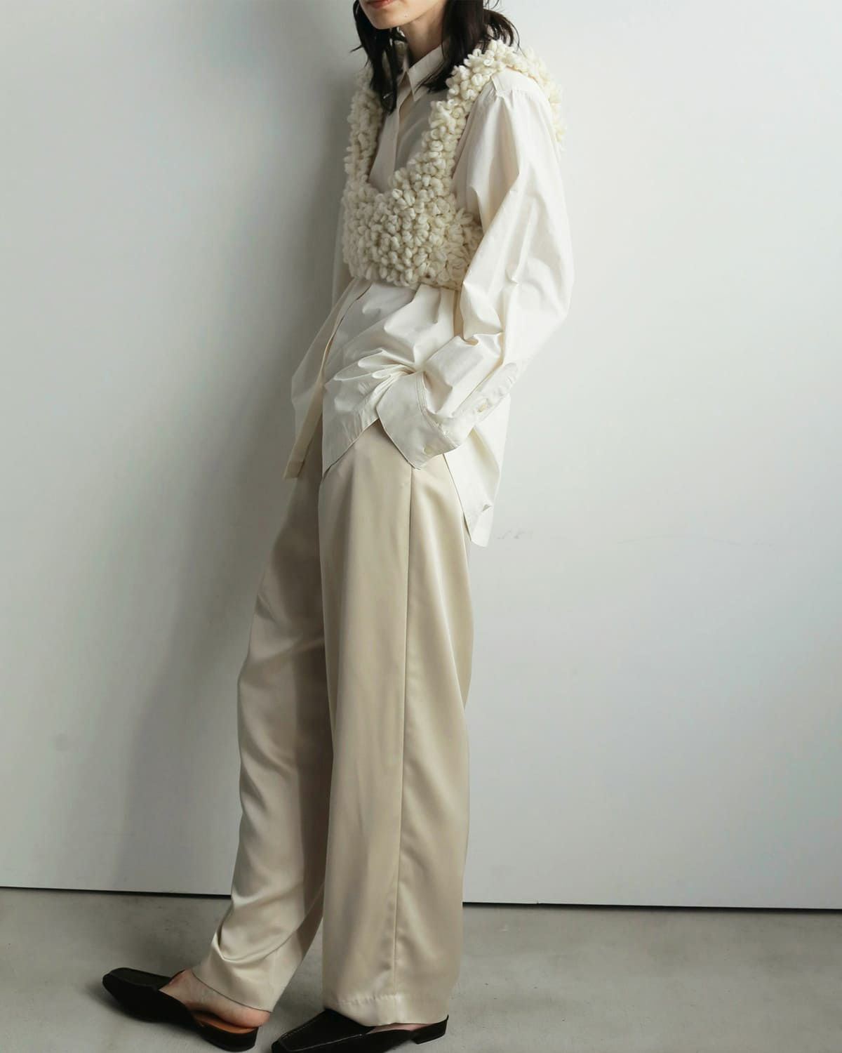 50%OFF】anuke アンヌーク サテン タック パンツ “Satin Tuck Pants