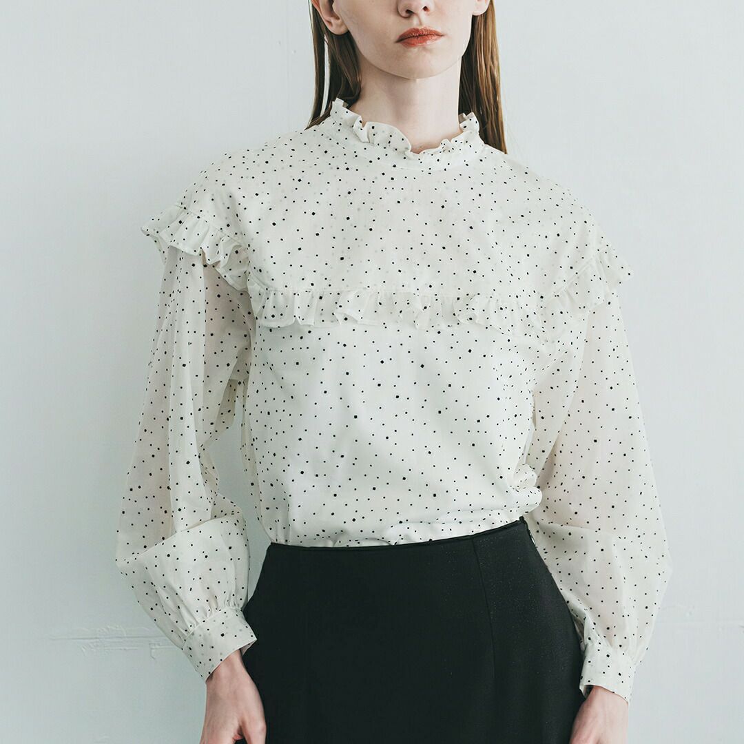 クーポン対象】whyto ホワイト フロッキードット フリルカラー