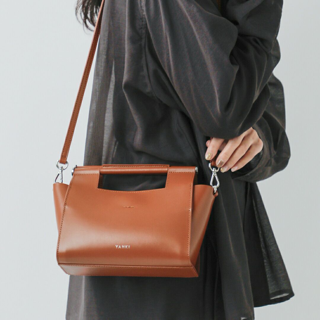 クーポン対象】YAHKI ヤーキ ダブルフェイスレザー 2way クロスボディ