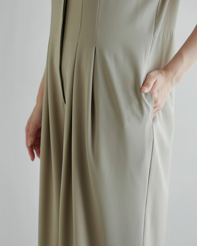 Hella ヘラ ワイドタック ジャンプスーツ “WIDE TUCK JUMPSUIT” h261