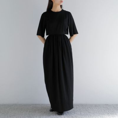 最終価格11／30迄出品　新品　ジャンプスーツ黒 vaqutaux ヴァクトー Hella ヘラ ワイドタック ジャンプスーツ “WIDE TUCK JUMPSUIT” h261