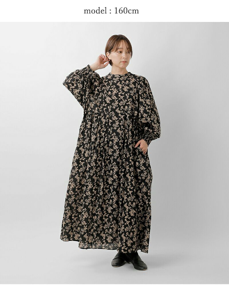 トゥジュー 小花柄ギャザーワンピース PARIS DE AOUNE パリドゥアオウネ フラワープリント バンドカラー